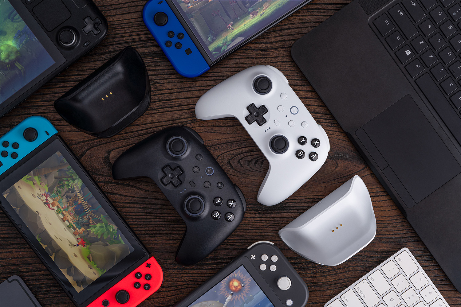 8BitDo Ultimate 2 Bluetooth Controller – Kapulat ja laitteistot