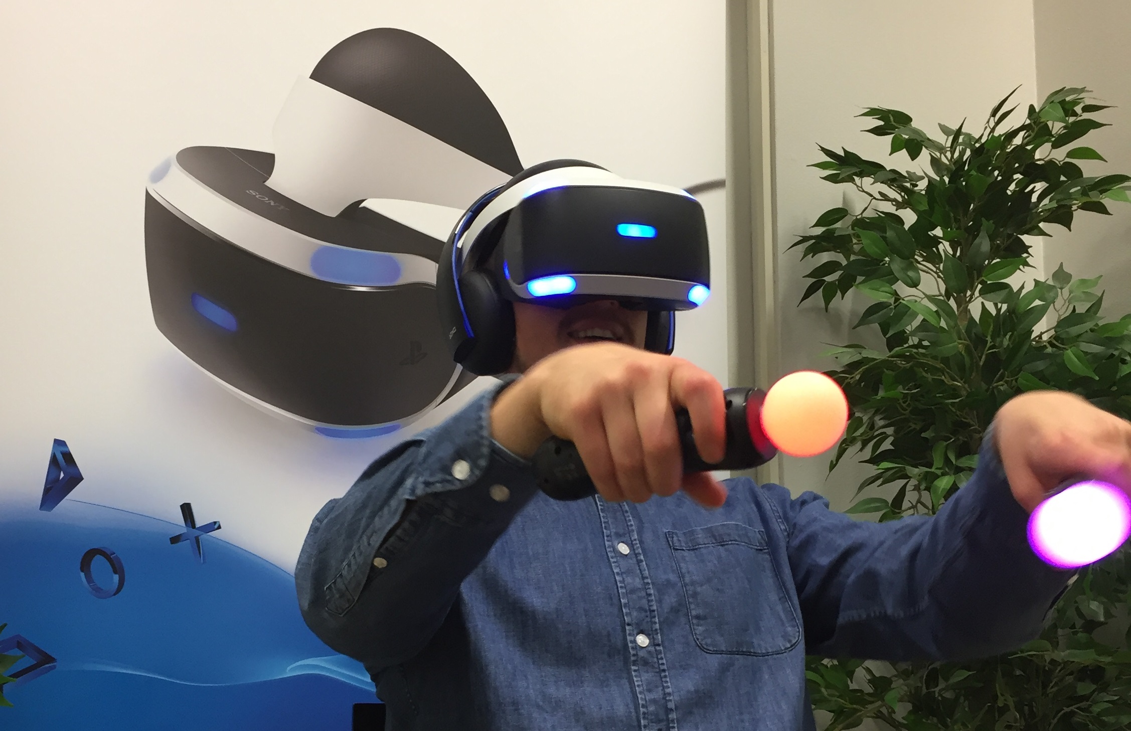 ULVI shooting gangsta style