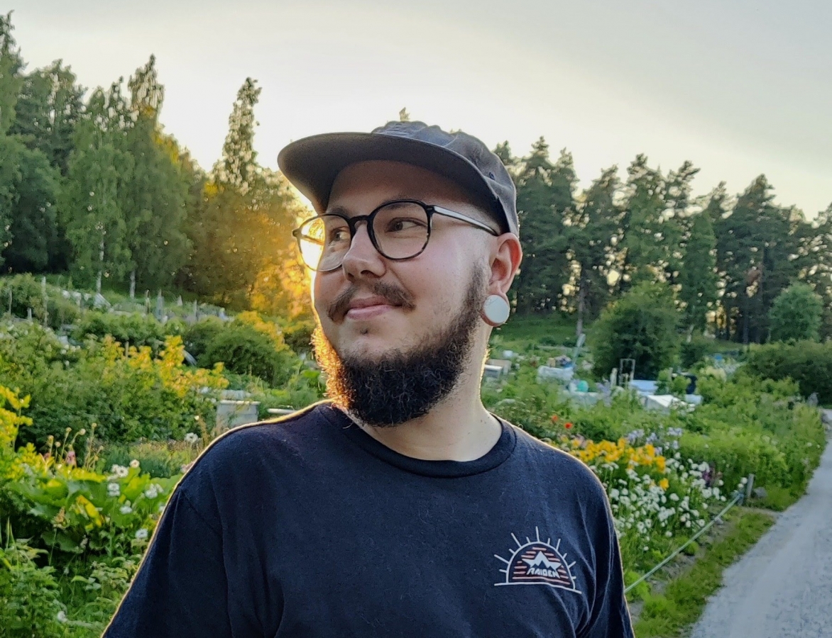 Profile picture for user bengalintiikeri