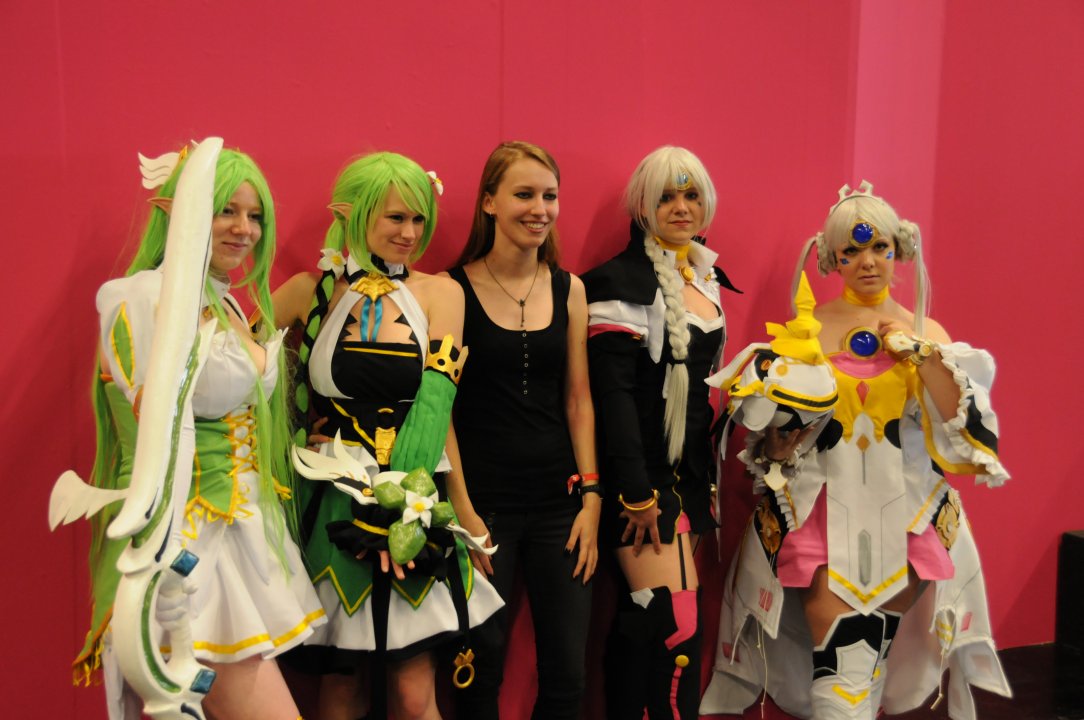 Gamescom: Koreat cosplay-tytöt
