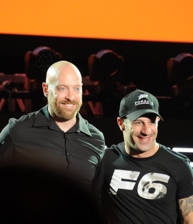 Luukku 1: Kuvallinen vuosikertomus