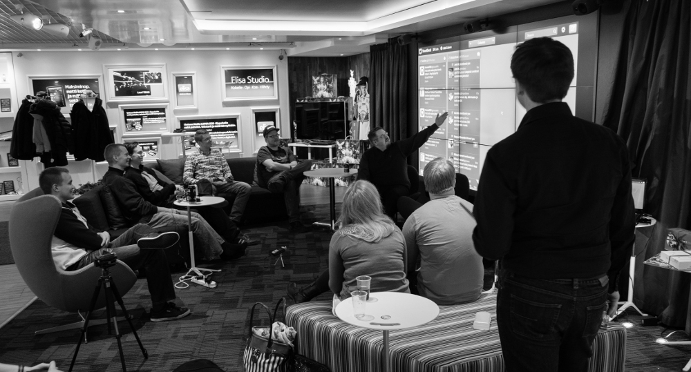 Luukku 1: Kuvallinen vuosikertomus