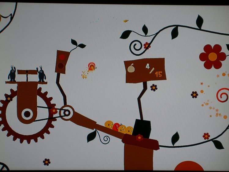 Locoroco (Kimmon kännykameralla kuvaama ruutu)